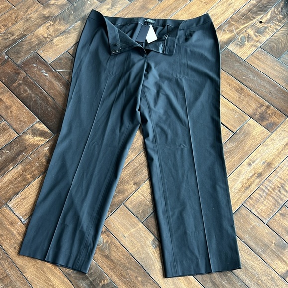 Lafayette 148 New York wool blend size 22W plain front trousers